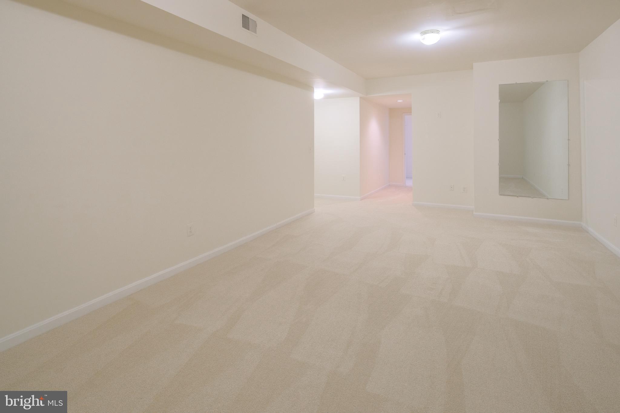 FRANKLIN FARM - Residential