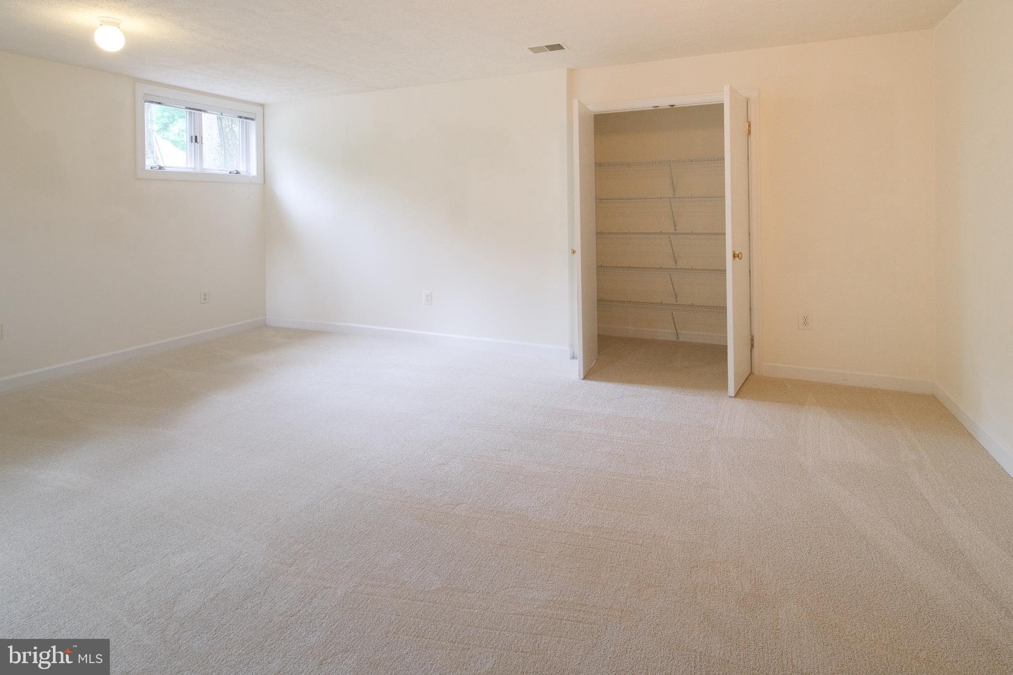 FRANKLIN FARM - Residential