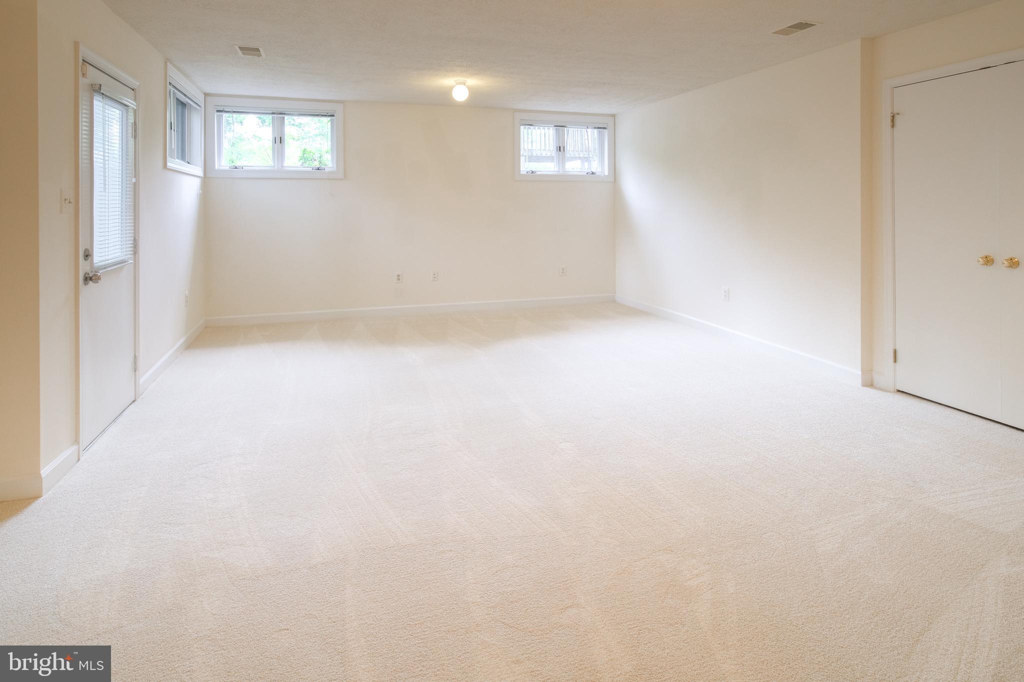 FRANKLIN FARM - Residential