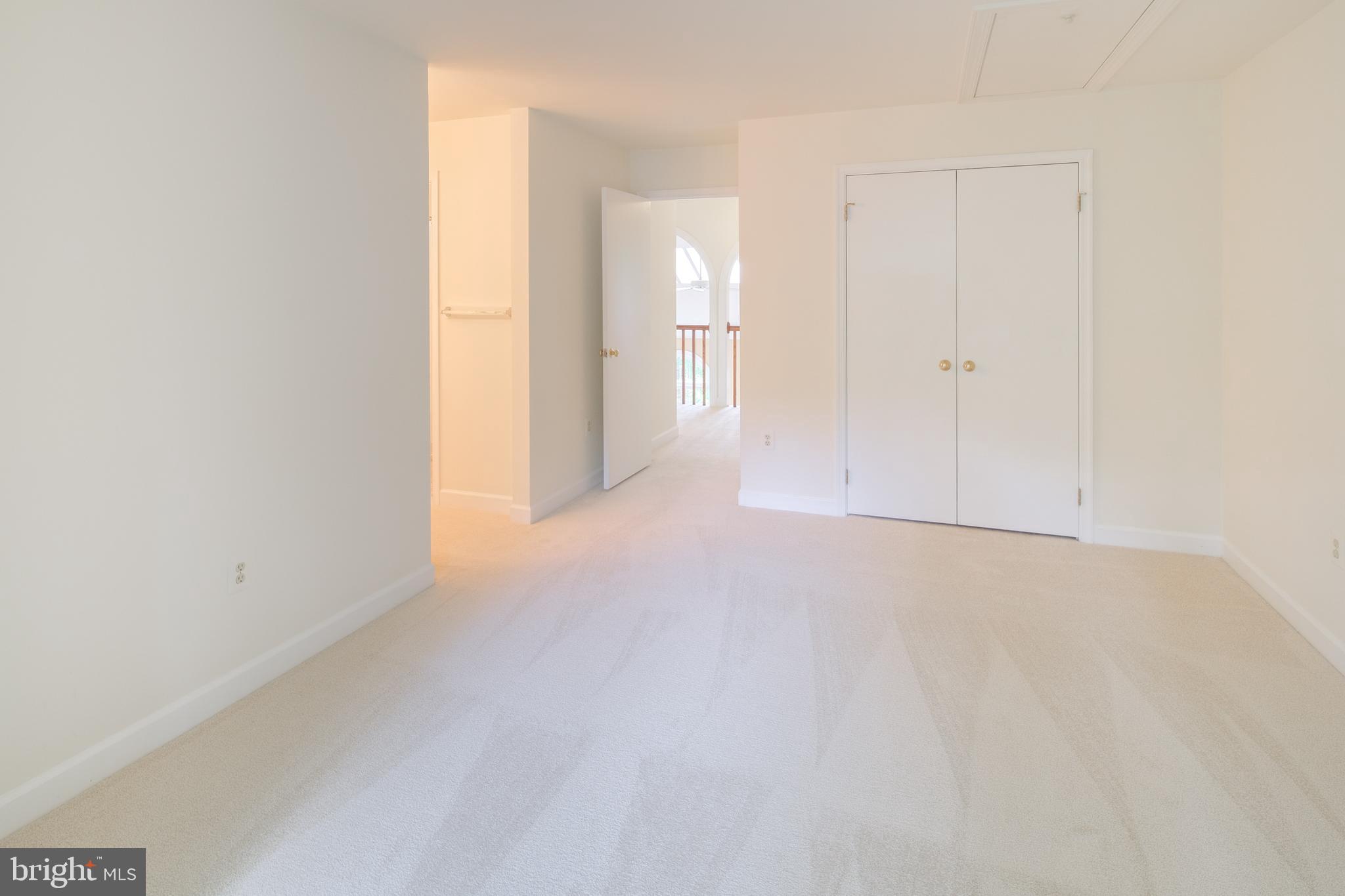 FRANKLIN FARM - Residential