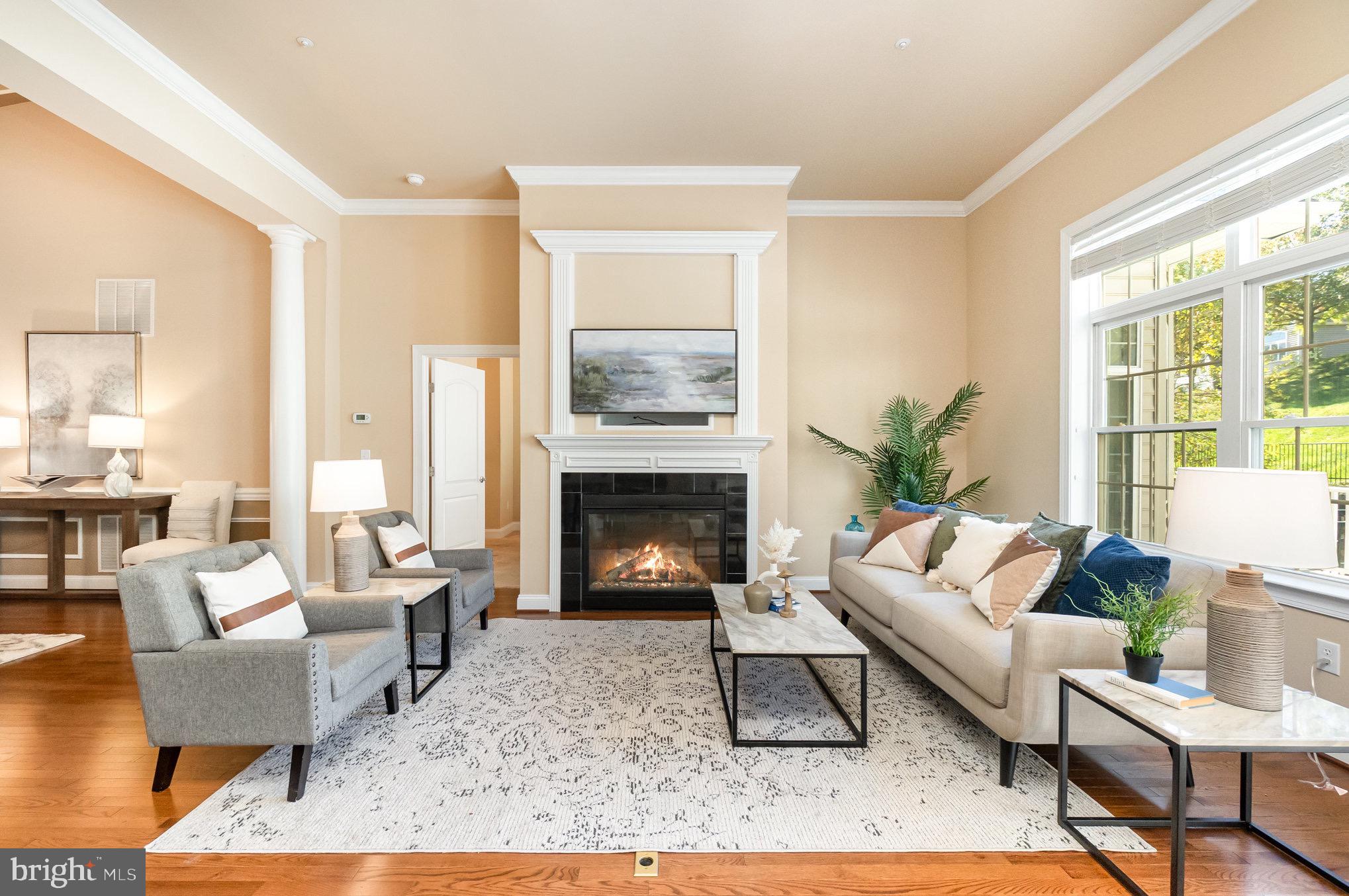 221 WAR ADMIRAL WAY