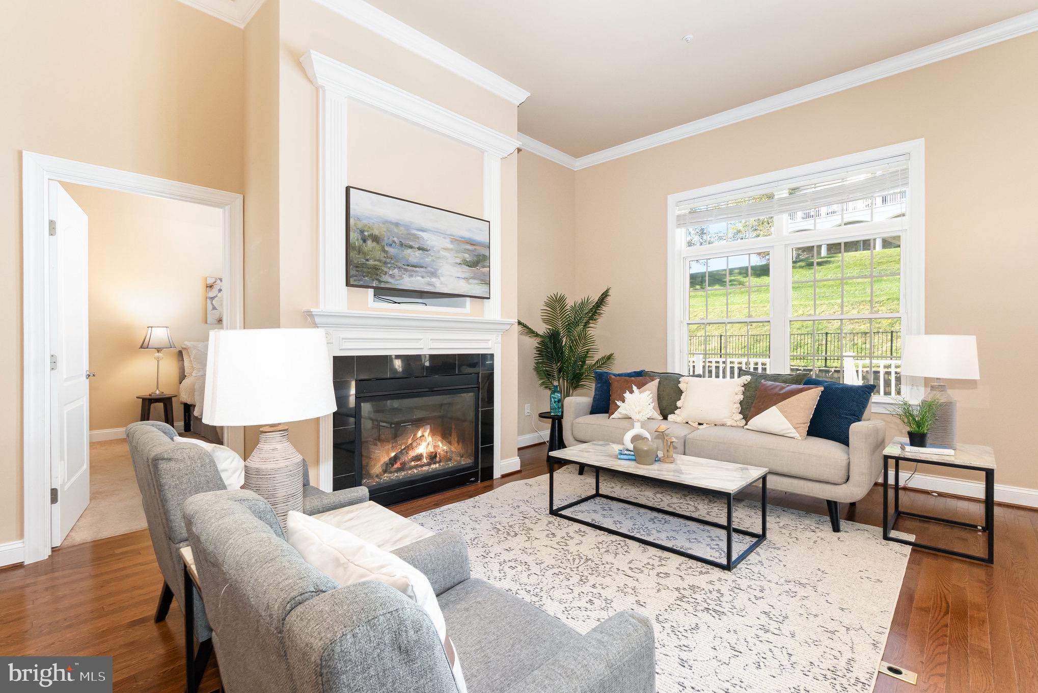 221 WAR ADMIRAL WAY