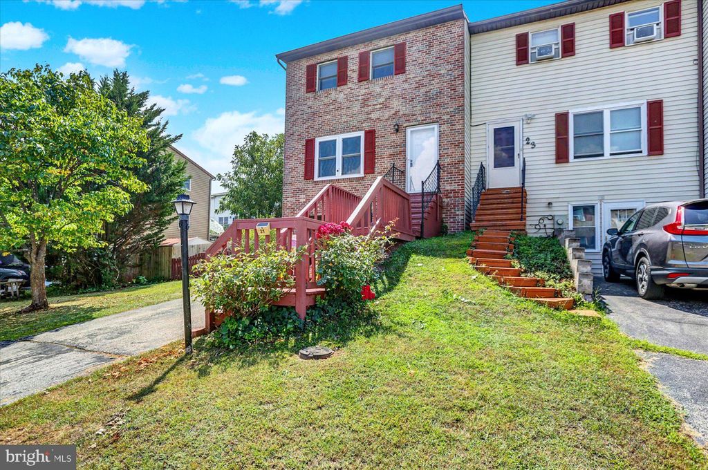 Photo of 21 N Conley Lane, ETTERS, PA 17319 (MLS # PAYK2088272)