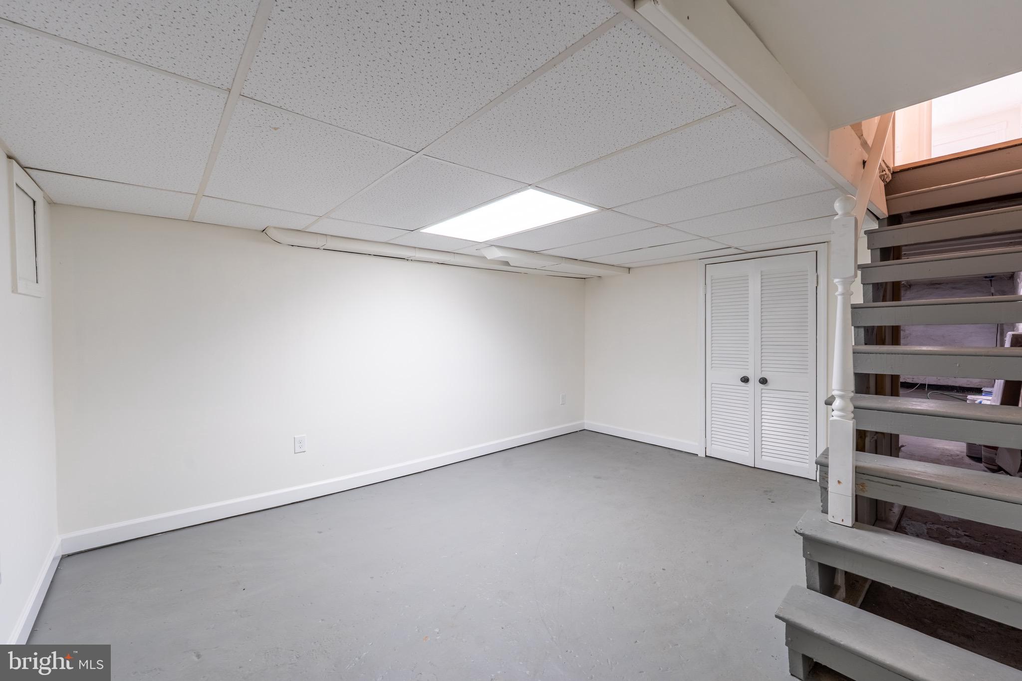 WAVERLY - Residential