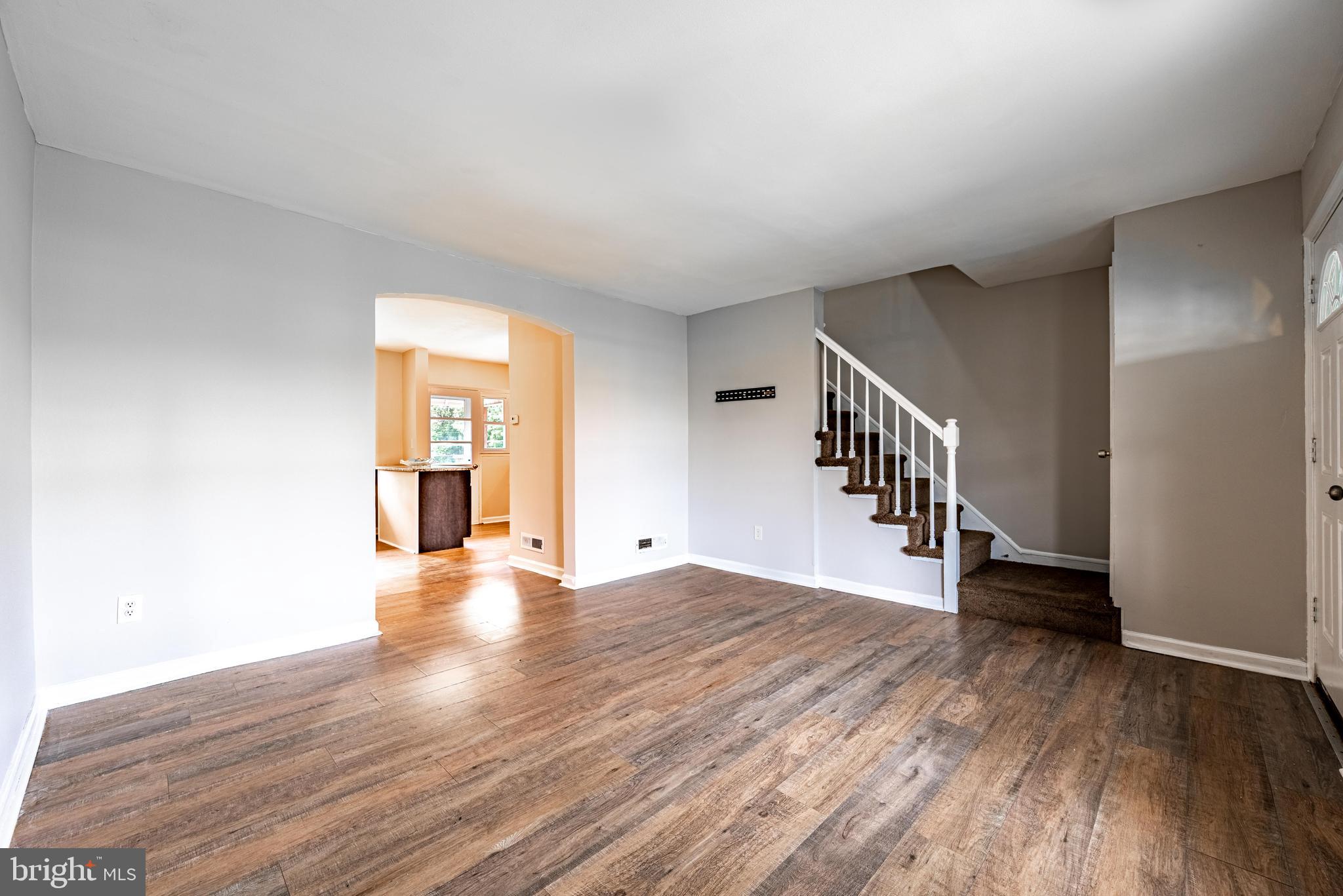 CHARLESMONT - Residential