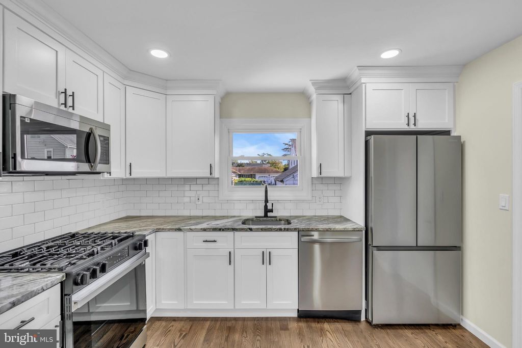 Photo of 442 Vannest Avenue, TRENTON, NJ 08618 (MLS # NJME2066200)