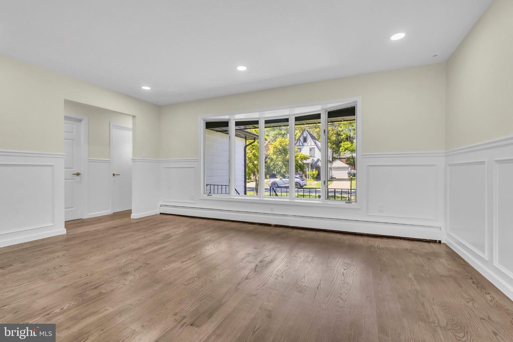 Photo of 442 Vannest Avenue, TRENTON, NJ 08618 (MLS # NJME2066200)