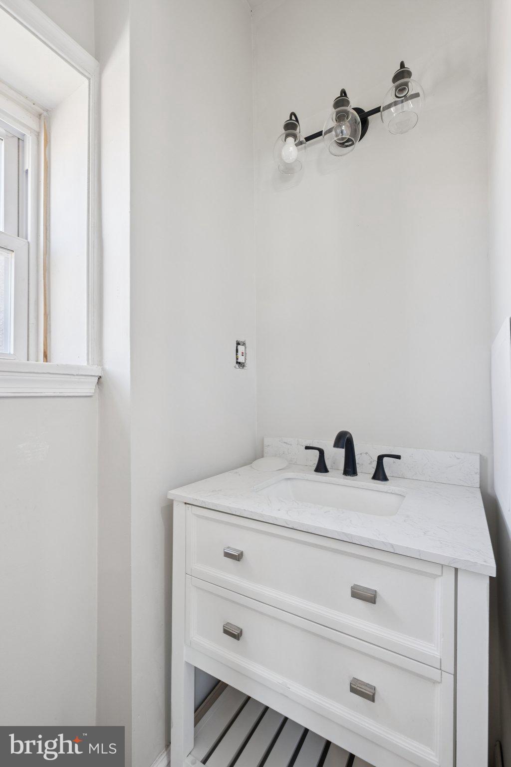 PHILADELPHIA (SOUTHWEST) - Residential