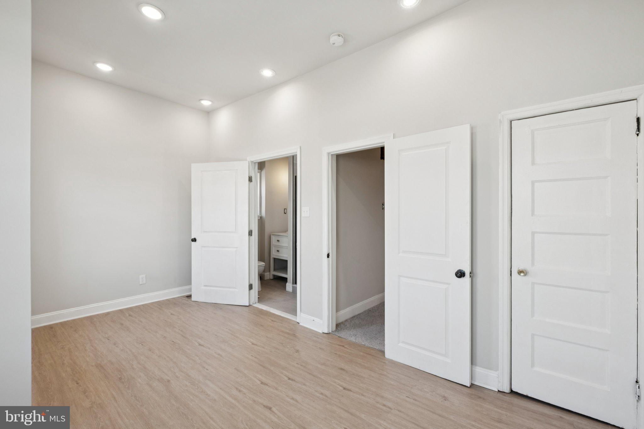 PHILADELPHIA (SOUTHWEST) - Residential