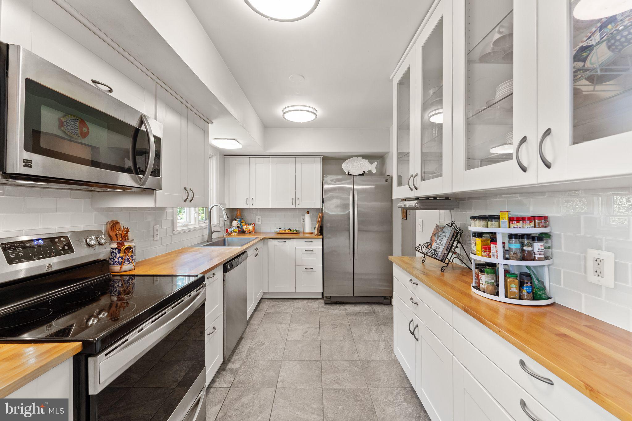 LITTLE VIENNA ESTATES - Residential