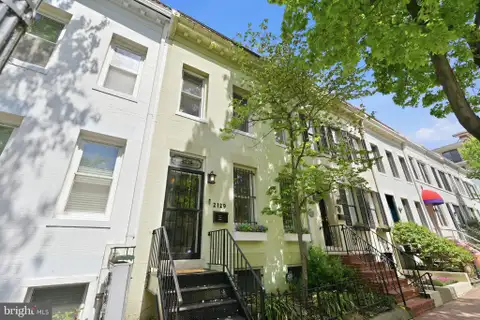 2129 Newport Place NW, Washington, DC 20037 - #: DCDC2257404
