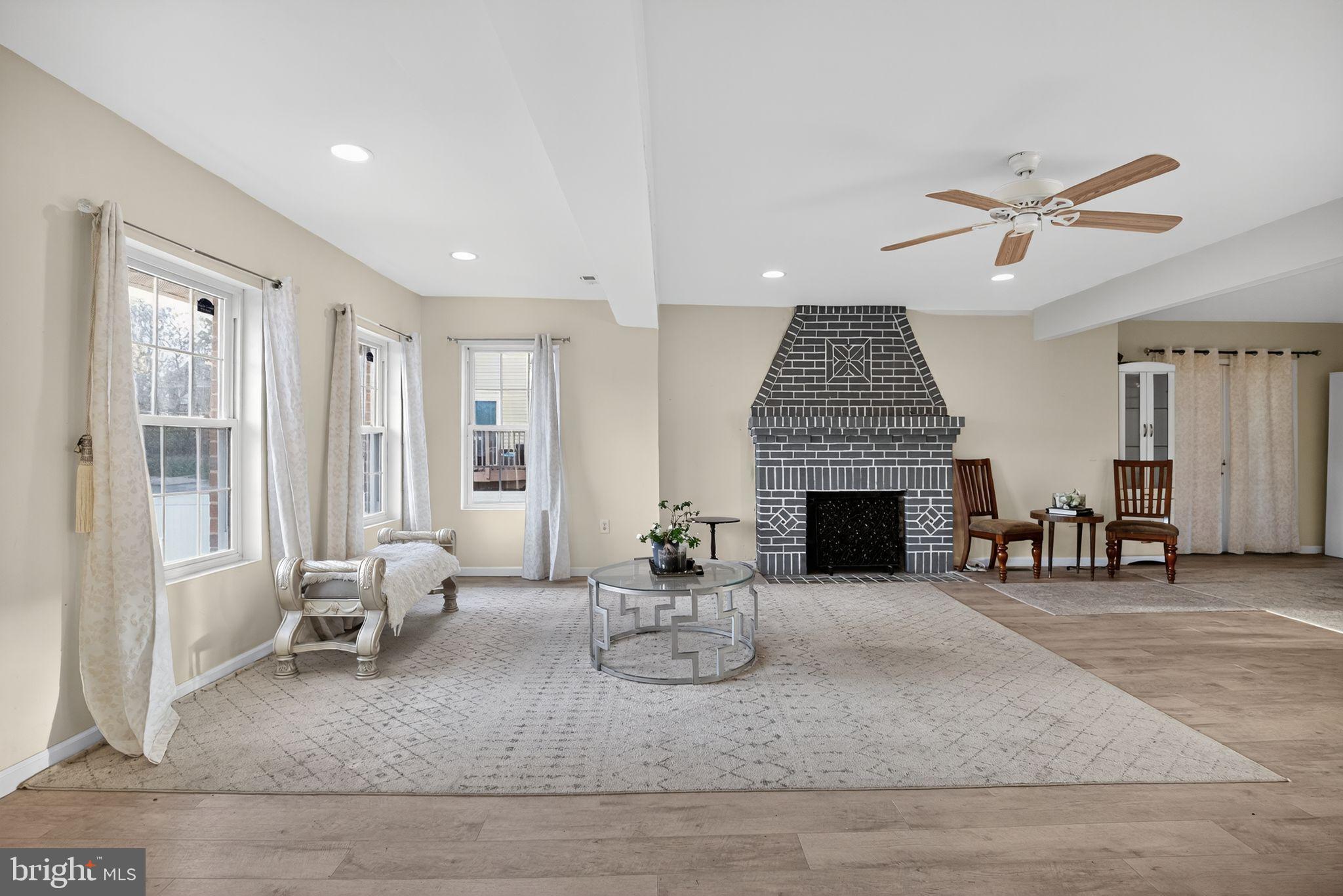 MORTON - Residential