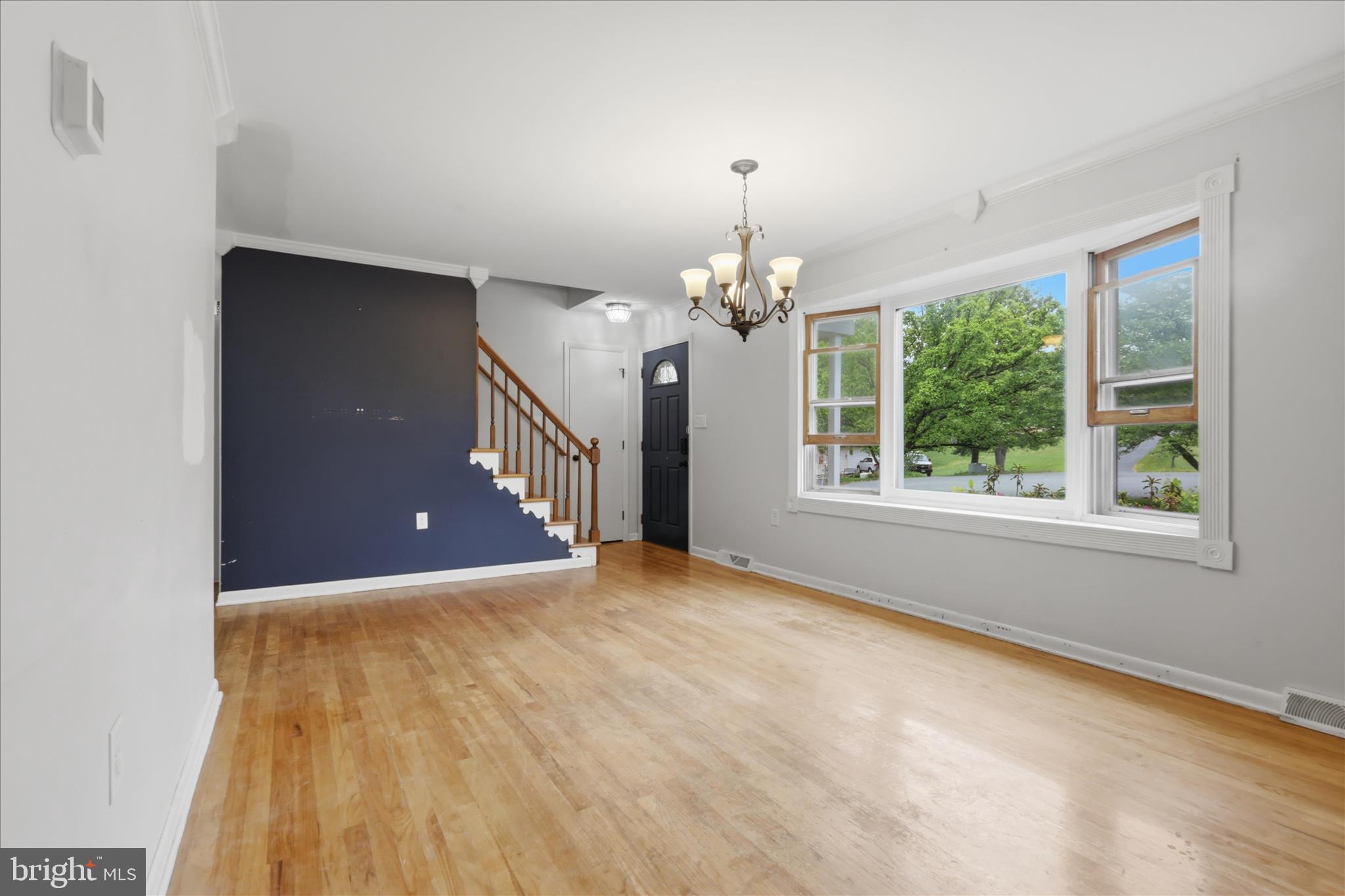 WISPERREN OAKS - Residential