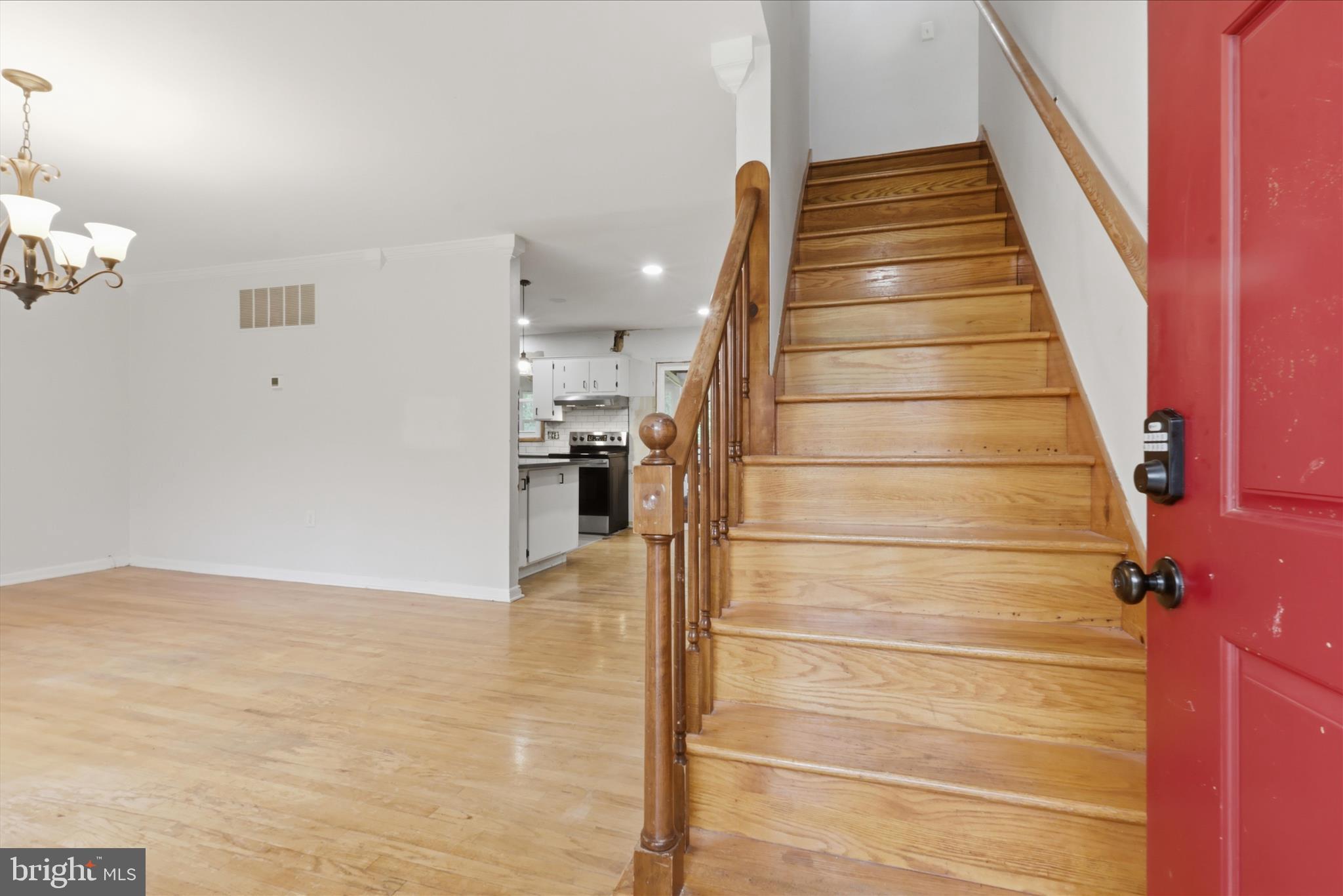 WISPERREN OAKS - Residential