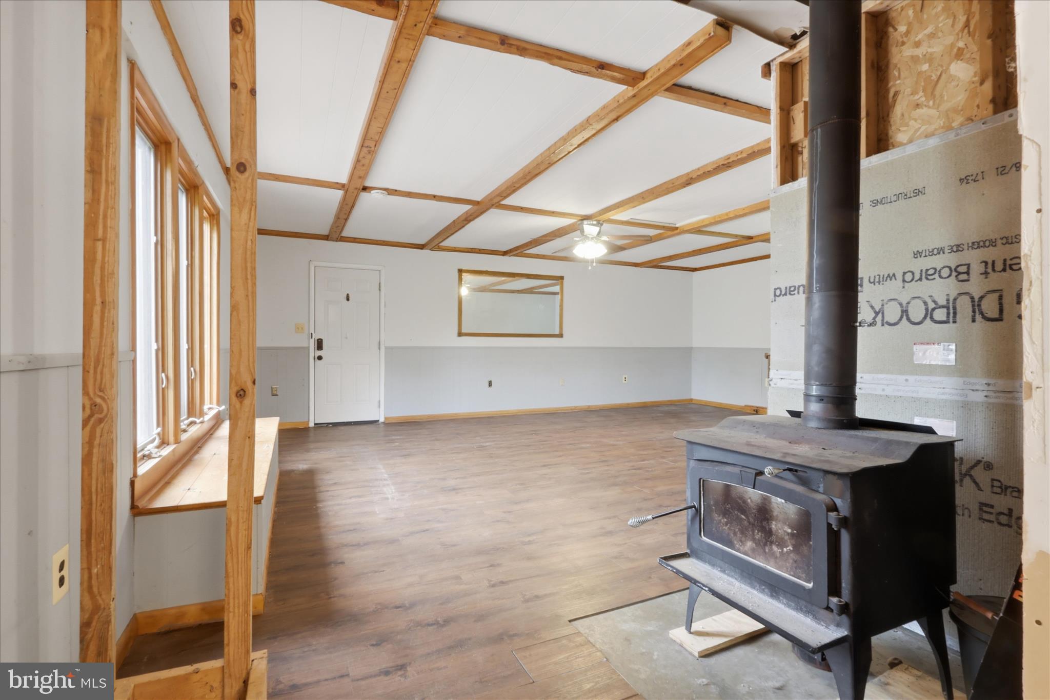 WISPERREN OAKS - Residential