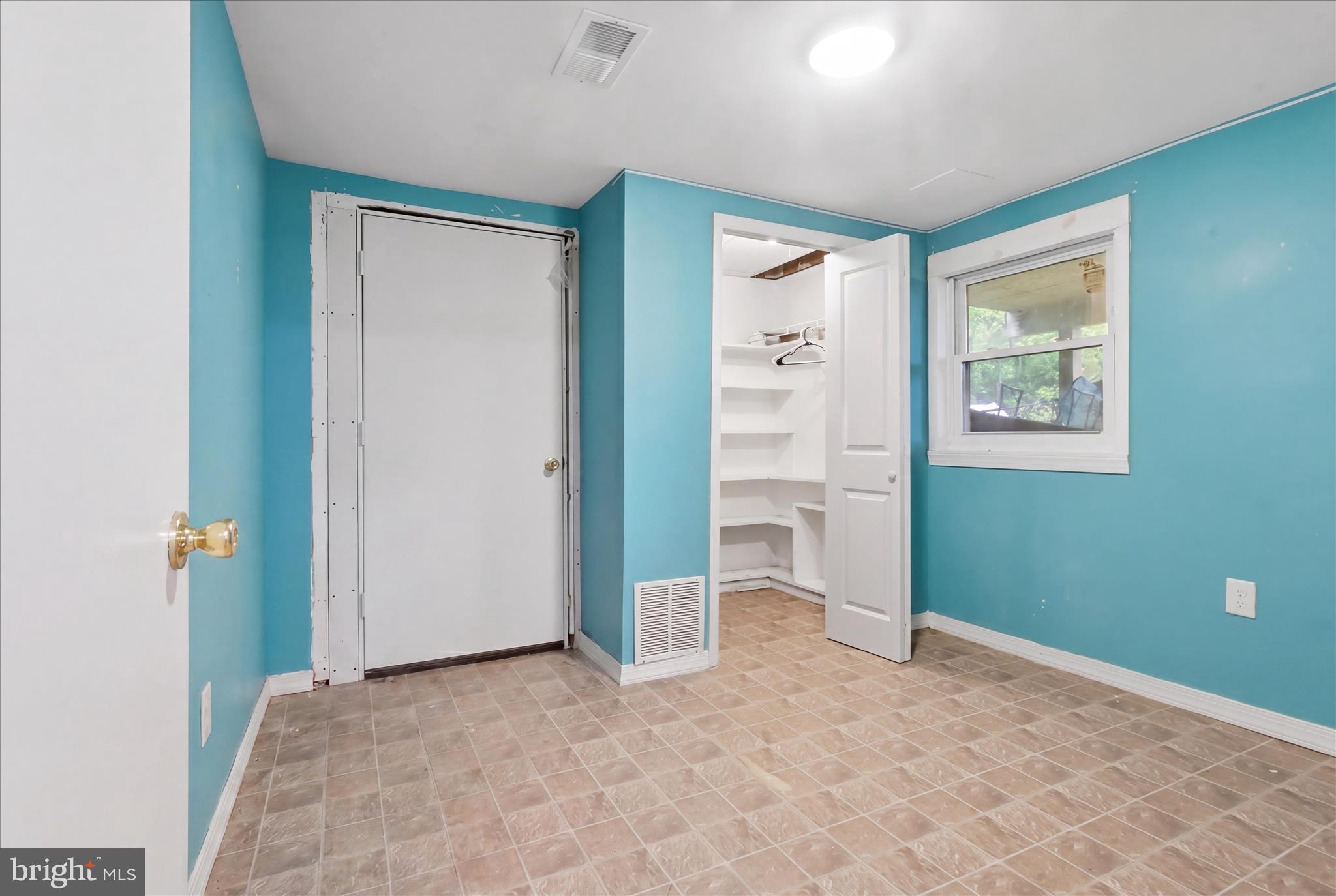 WISPERREN OAKS - Residential