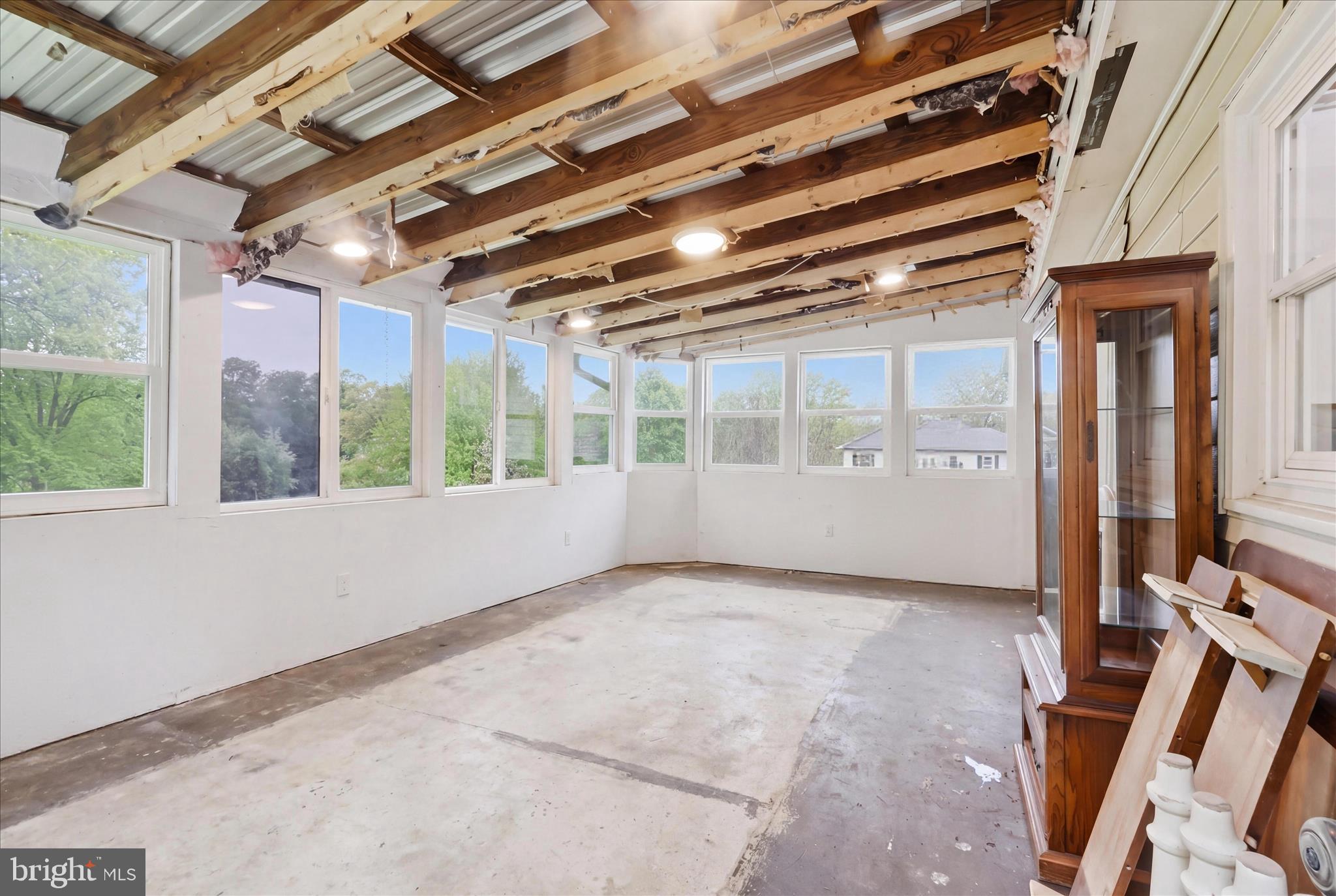 WISPERREN OAKS - Residential