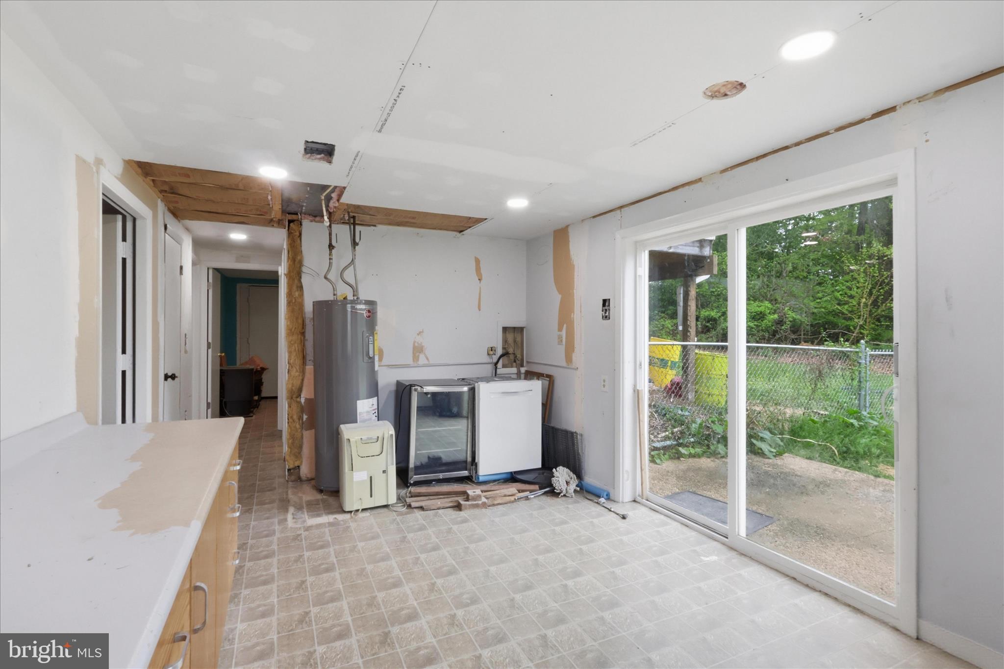 WISPERREN OAKS - Residential