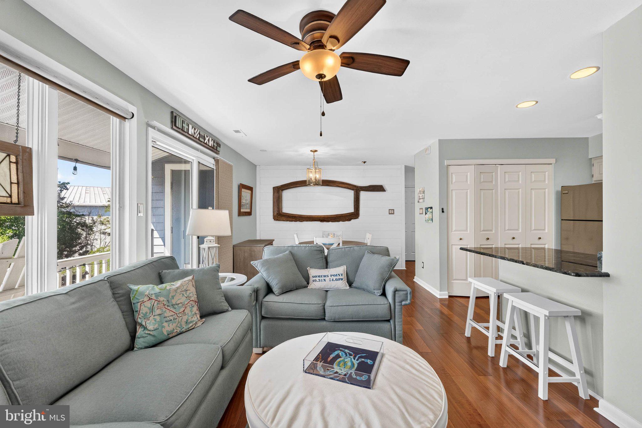 802 HARBOUR CV COVE
