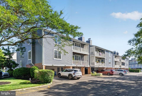 Condo For Sale - 802 Harbour Cv Cove<br/> SOMERS POINT, NJ 08244