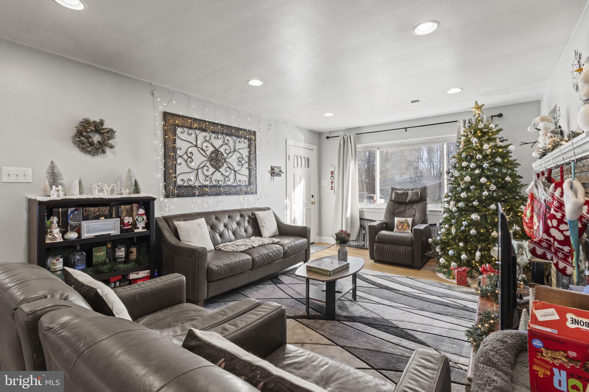 ABBOTT FOREST - Residential