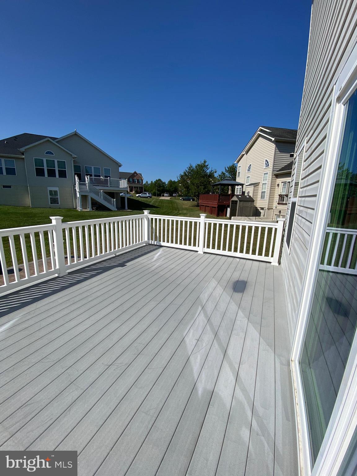 ESTATES AT LEE'S PARKE - Residential Lease