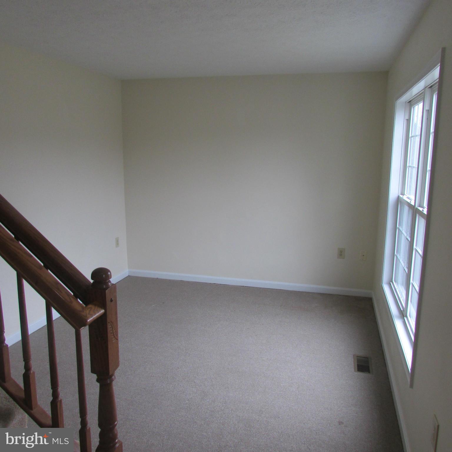 LAUREL RIDGE - Residential Lease