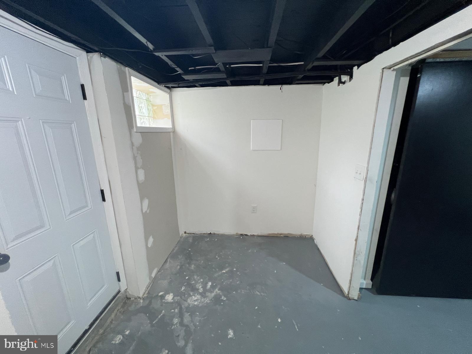 BROOKLYN - Residential