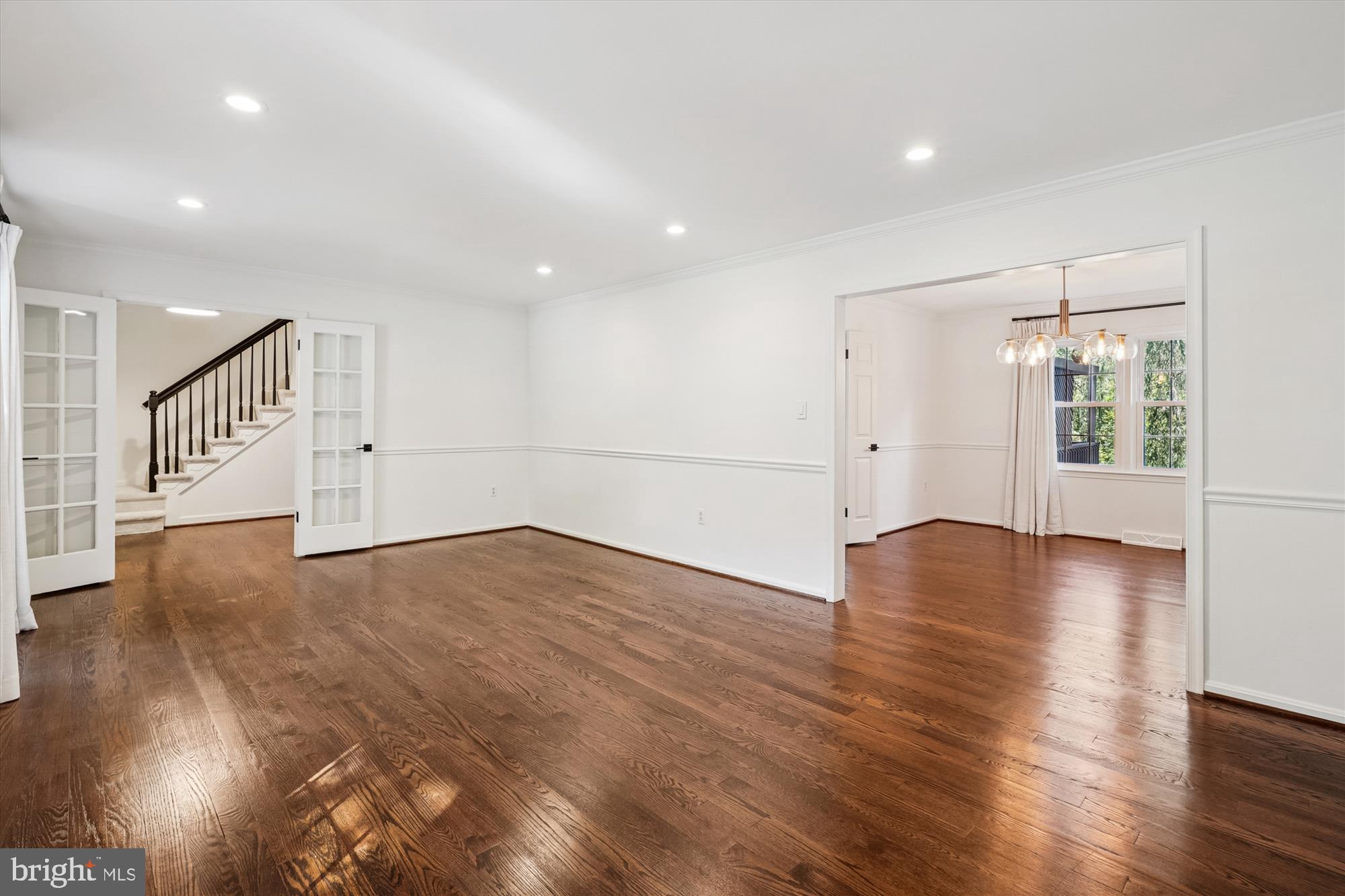 5538 SHOOTERS HILL LANE