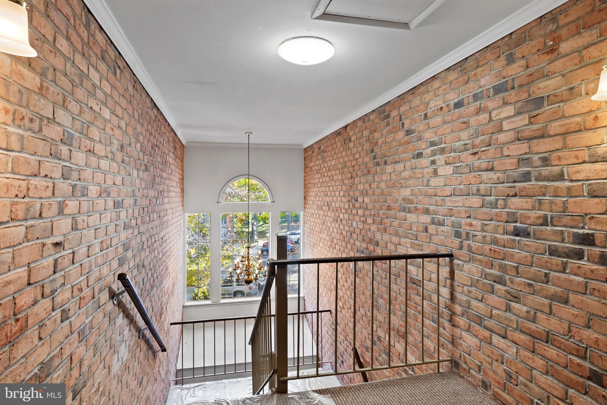 THE POINTE - Residential