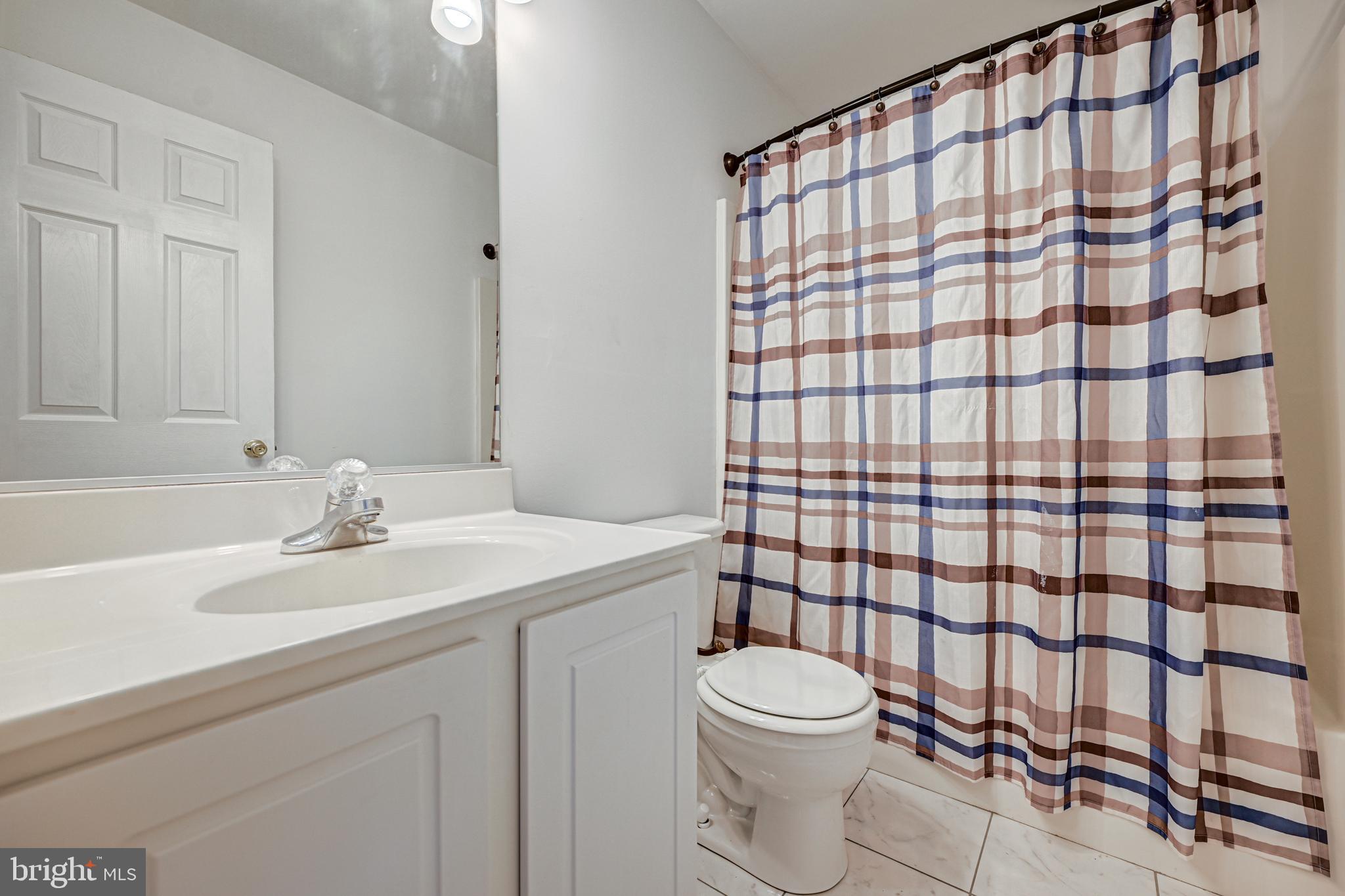 MEADOWBROOK - Residential