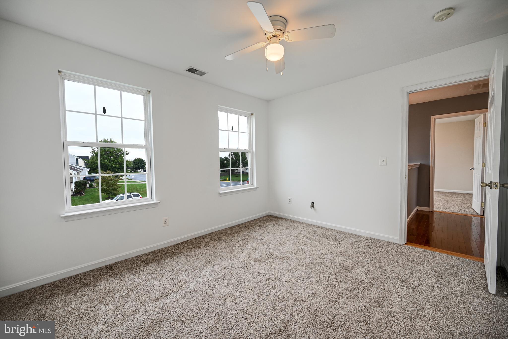 MEADOWBROOK - Residential