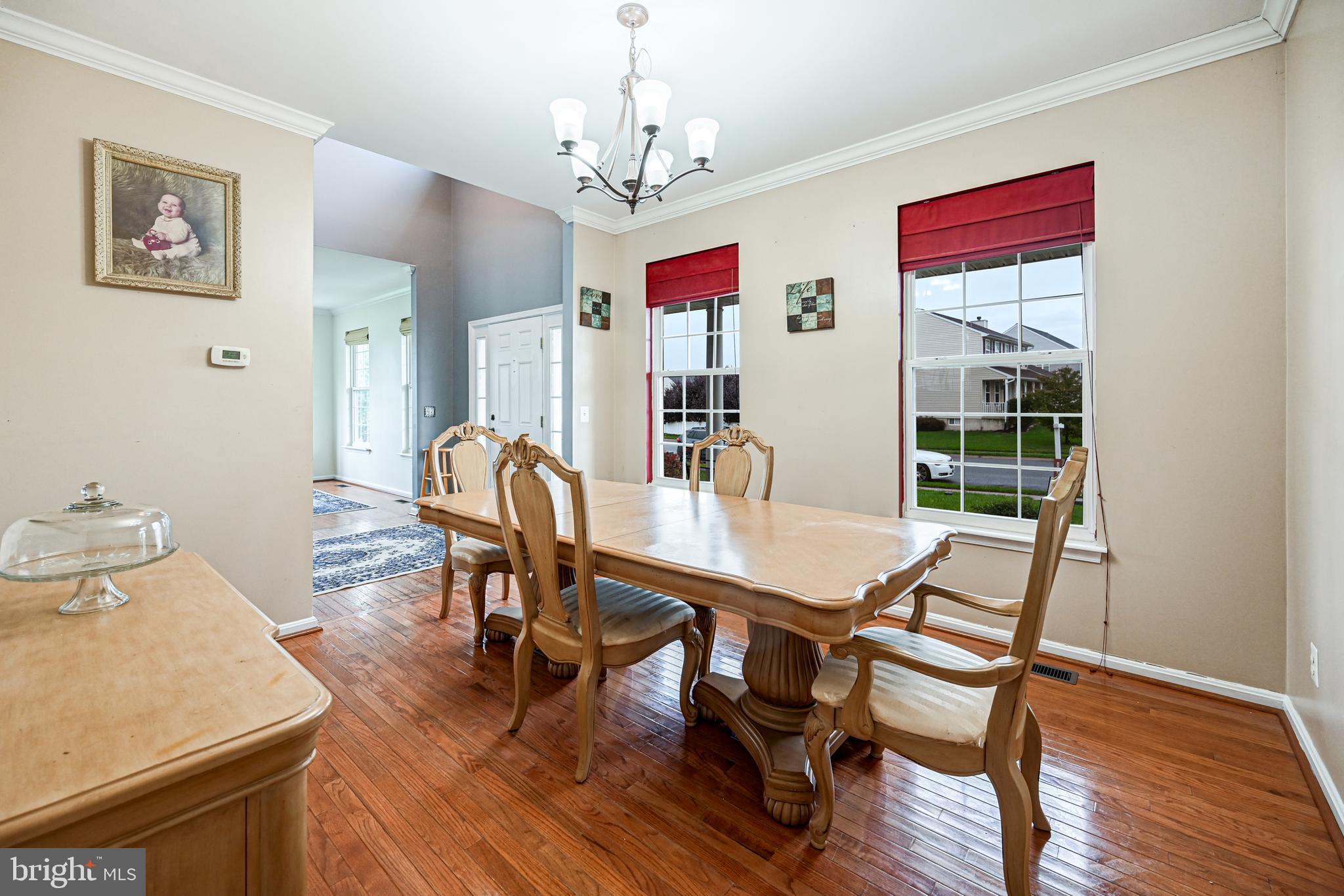 MEADOWBROOK - Residential