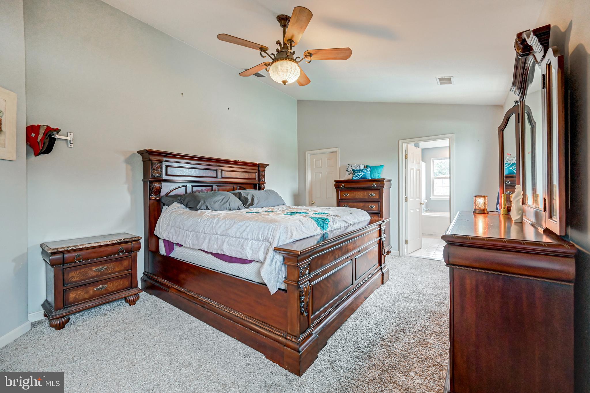 MEADOWBROOK - Residential