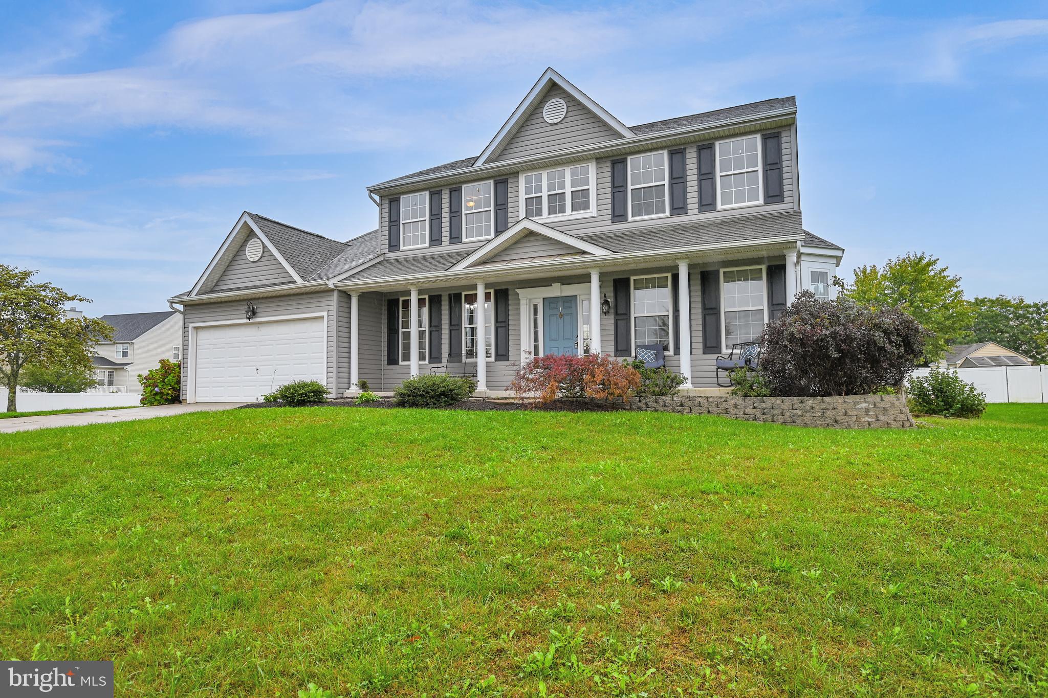 MEADOWBROOK - Residential