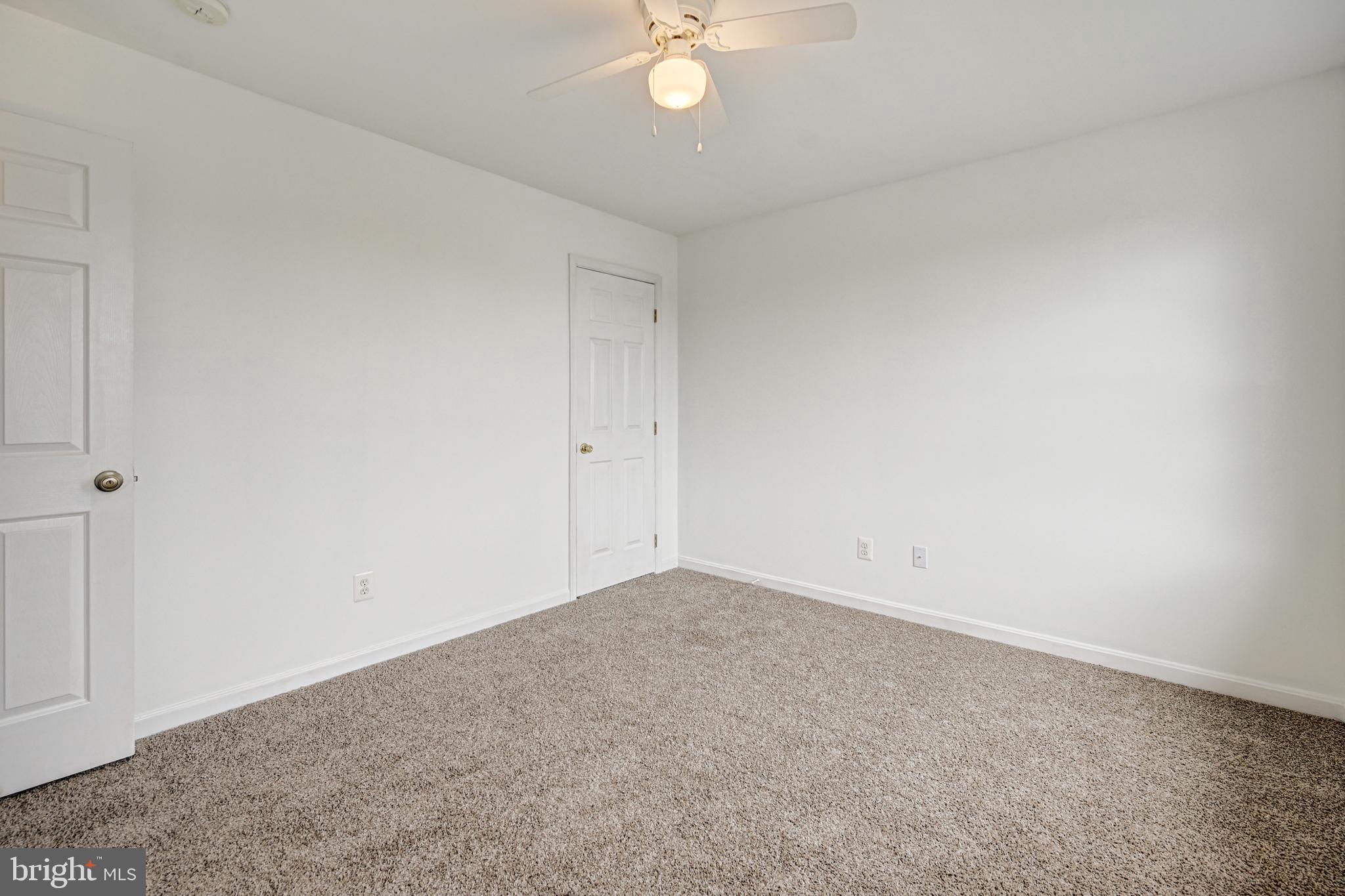 MEADOWBROOK - Residential