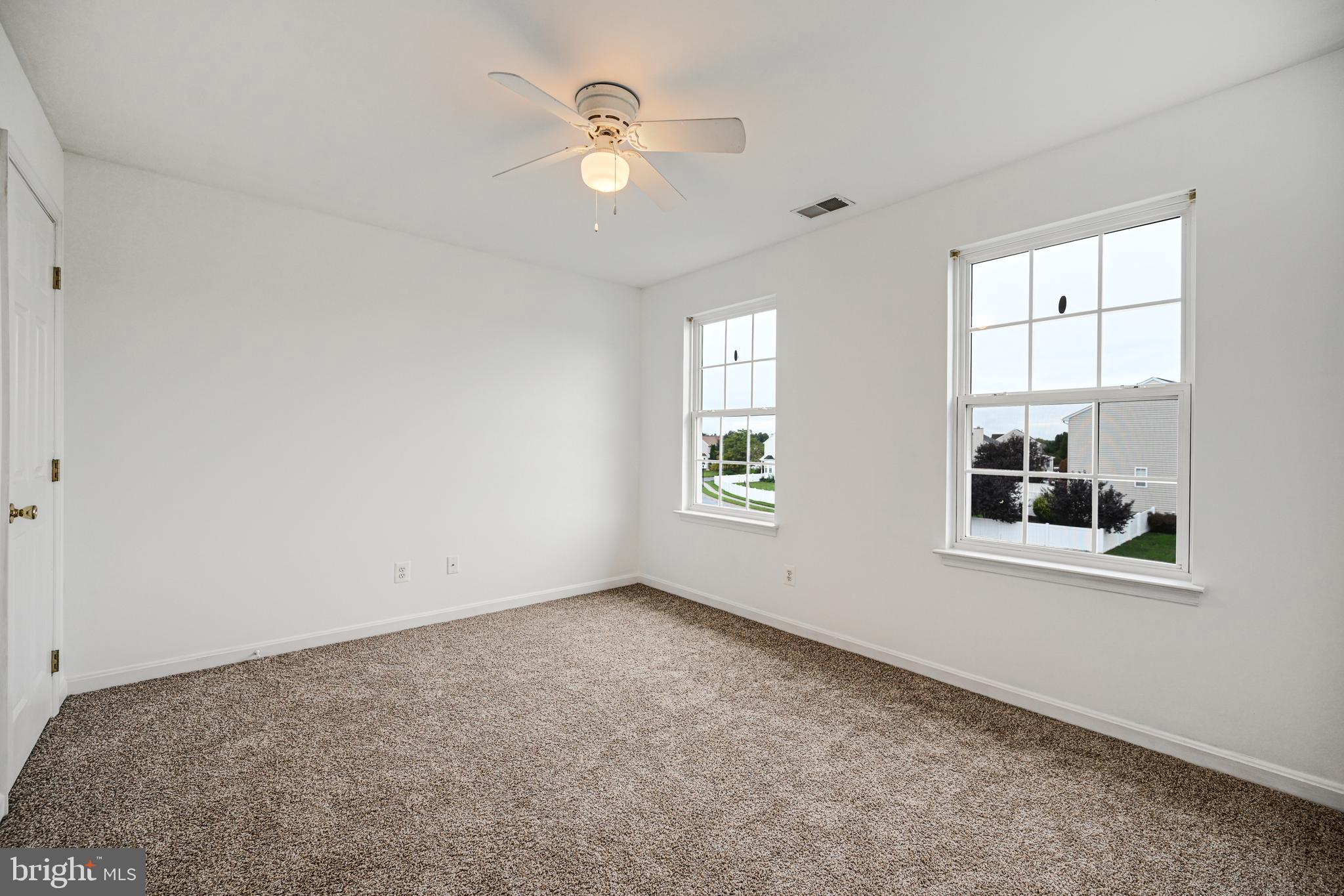 MEADOWBROOK - Residential