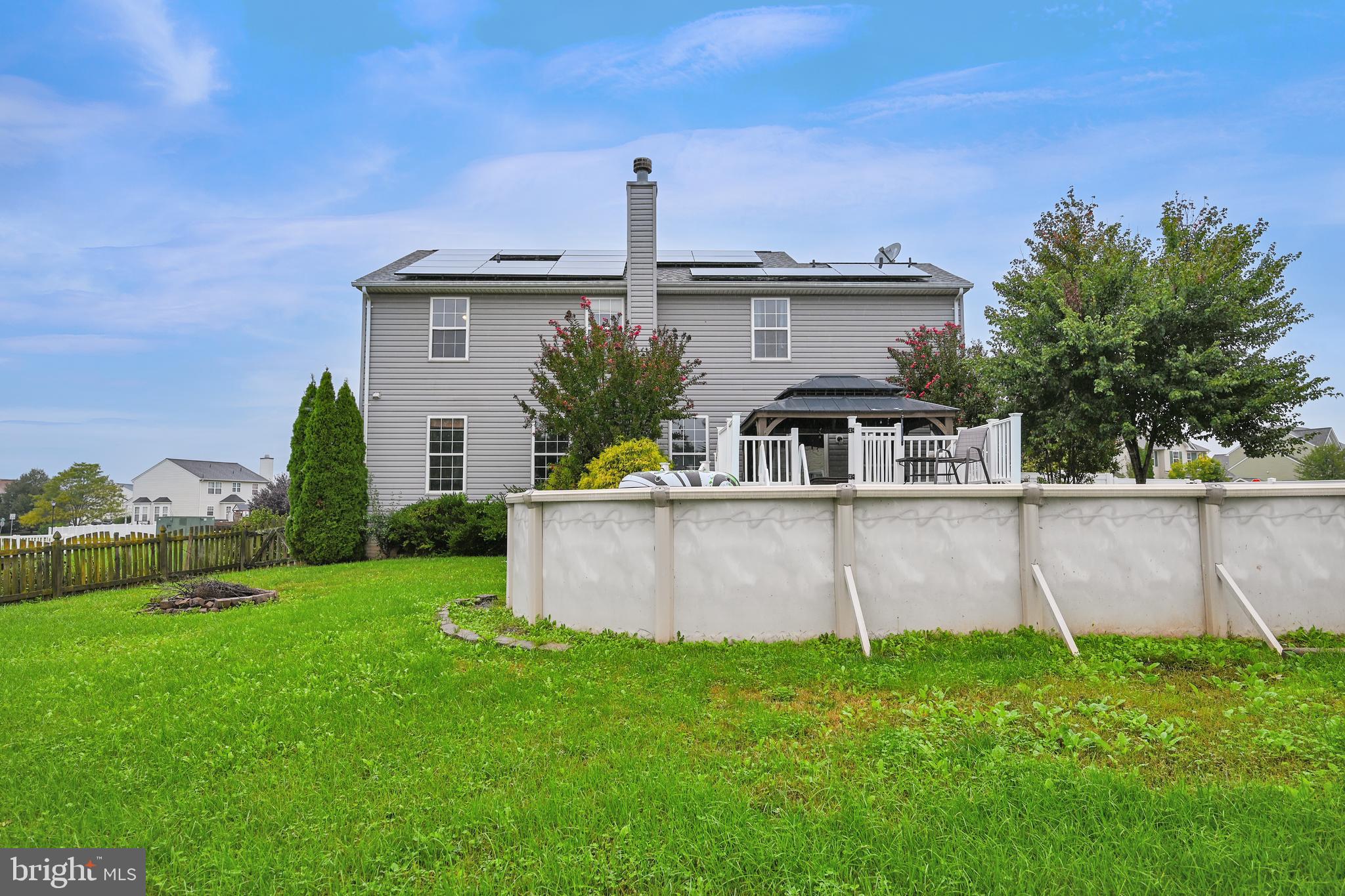 MEADOWBROOK - Residential