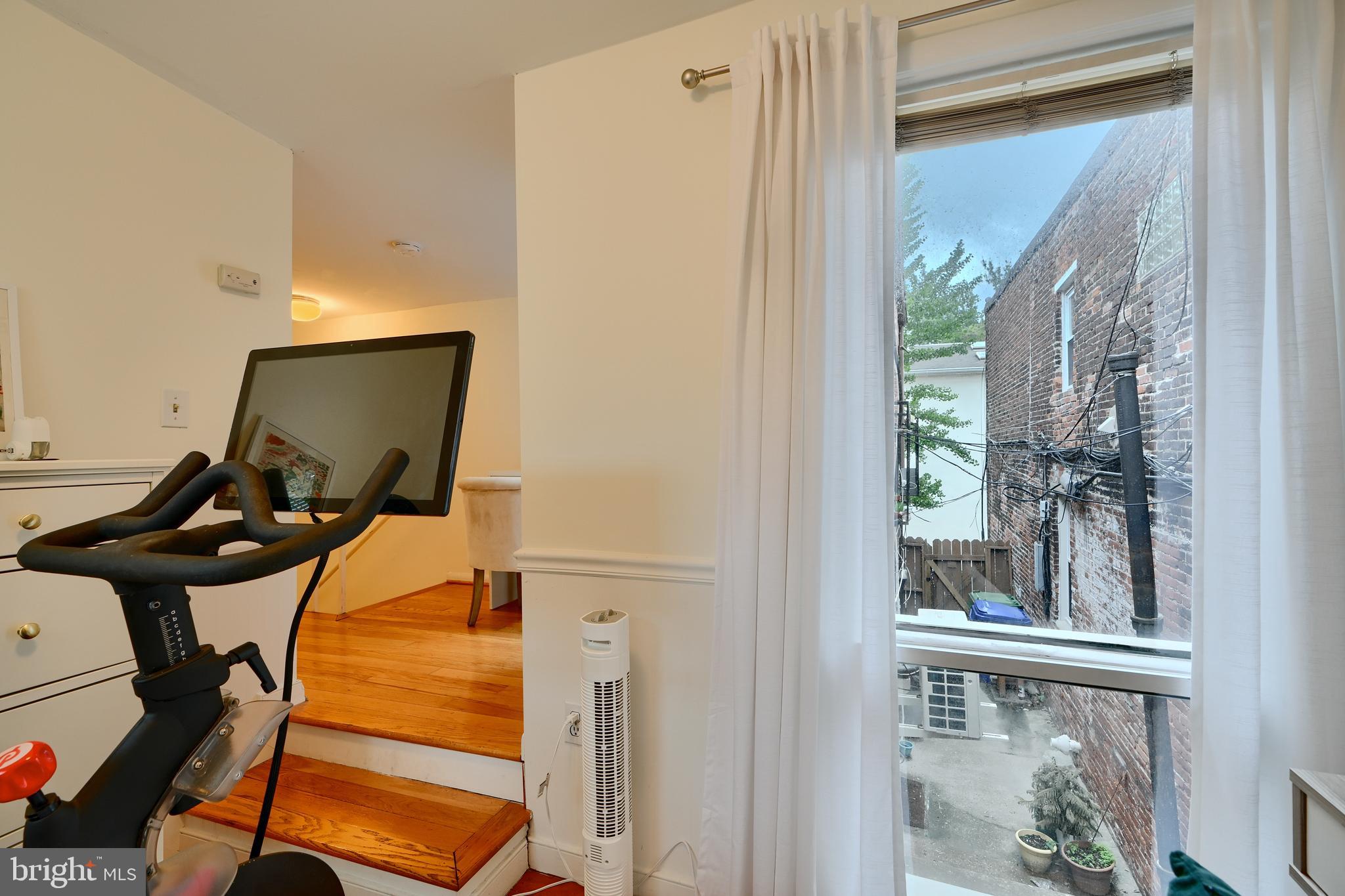 FEDERAL HILL HISTORIC DISTRICT - Residential Lease