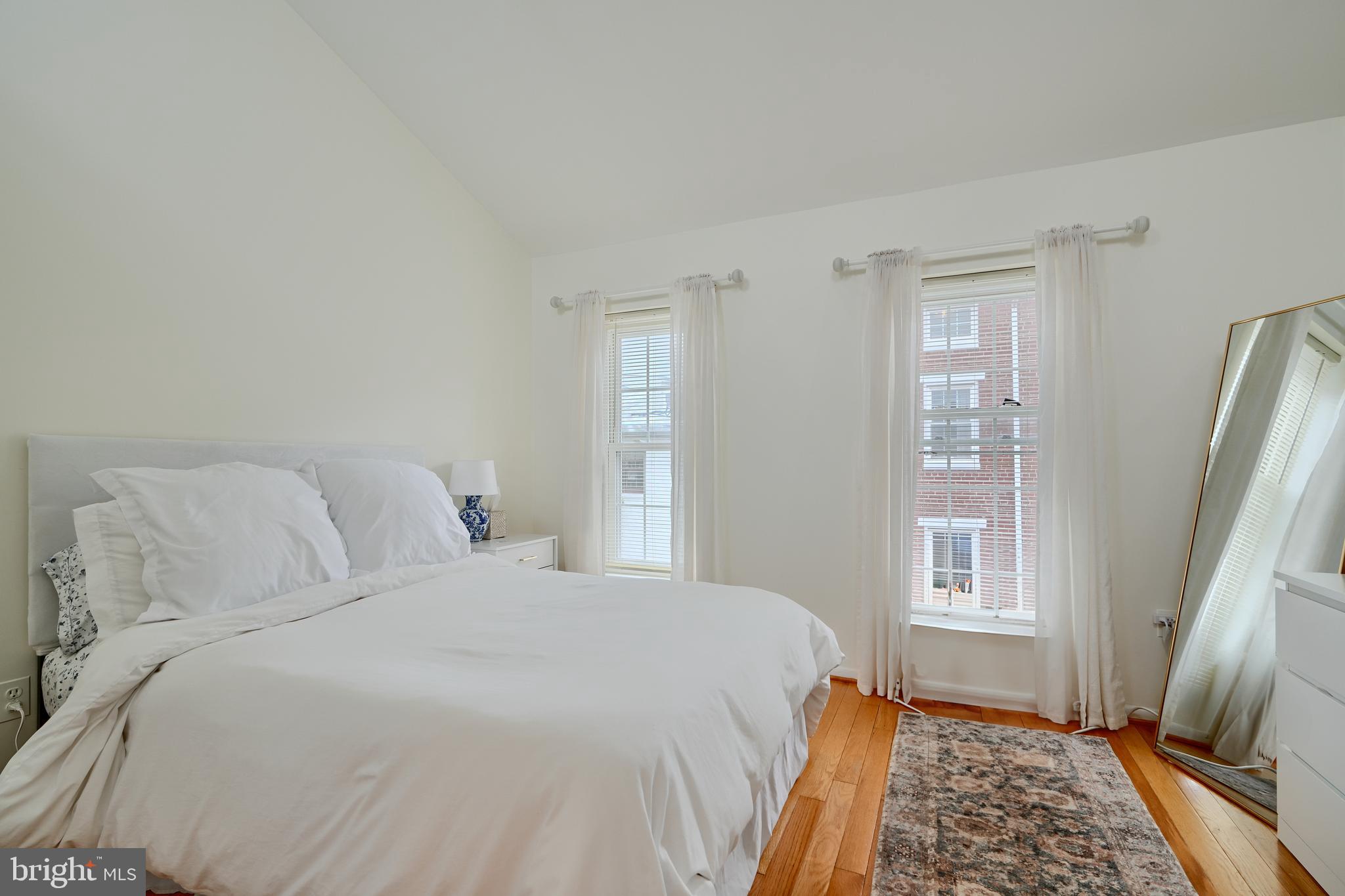 FEDERAL HILL HISTORIC DISTRICT - Residential Lease