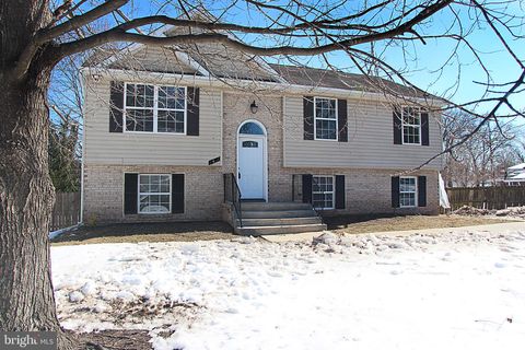 2408 EWING AVENUE SUITLAND MD 20746