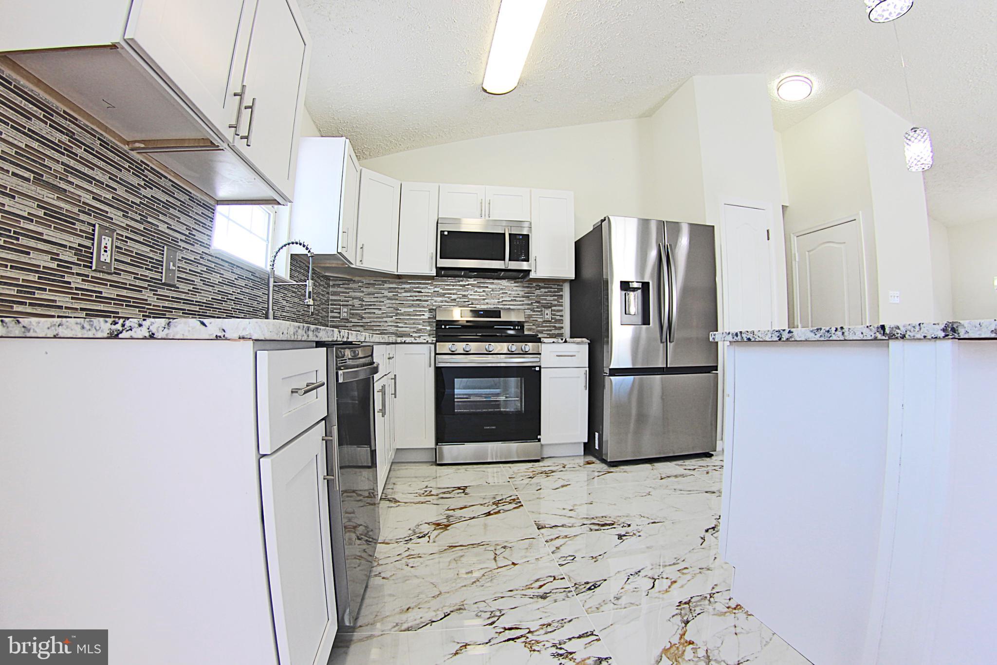 ARNOLD HEIGHTS - Residential