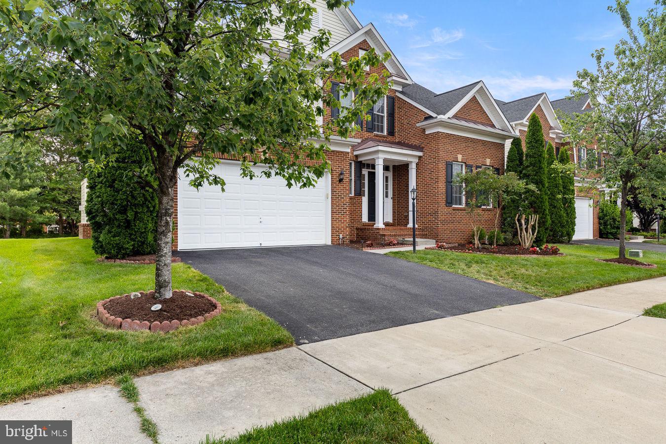 23276 FALLEN HILLS DRIVE