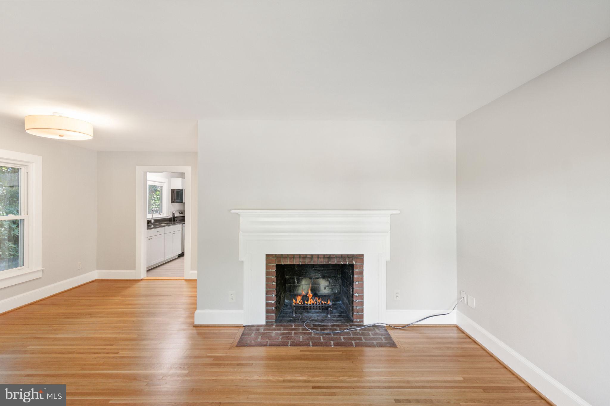 COLLEGE HEIGHTS - Residential