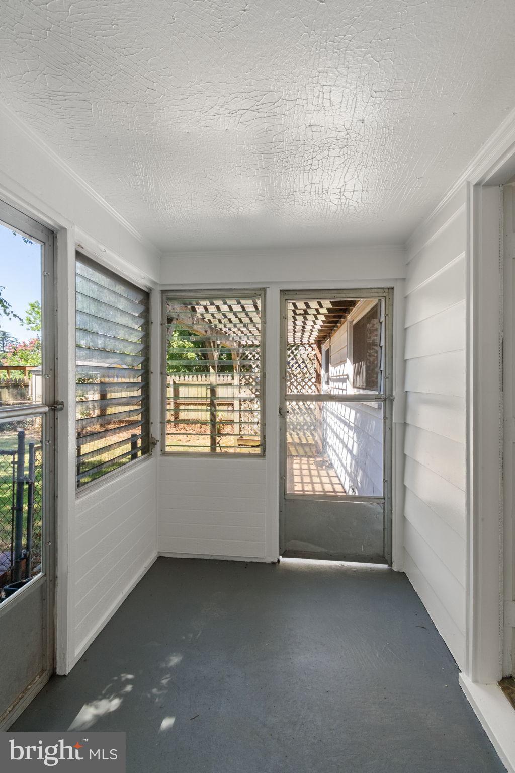 COLLEGE HEIGHTS - Residential