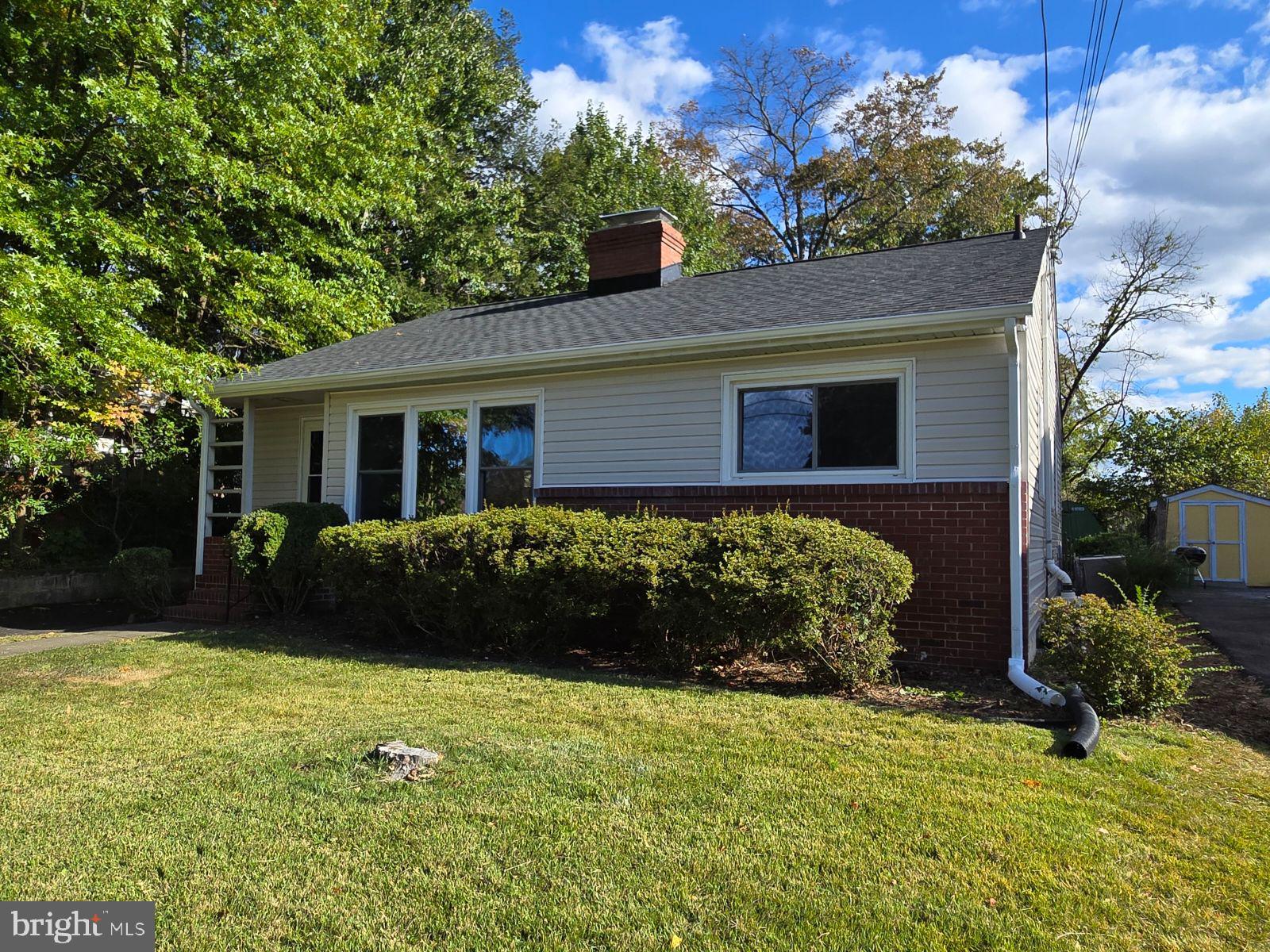 COLLEGE HEIGHTS - Residential