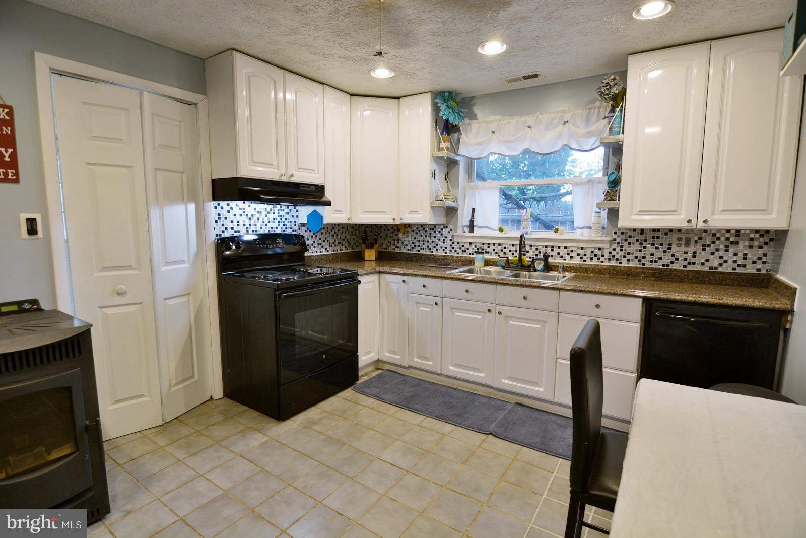 ALLENDALE FARMS - Residential