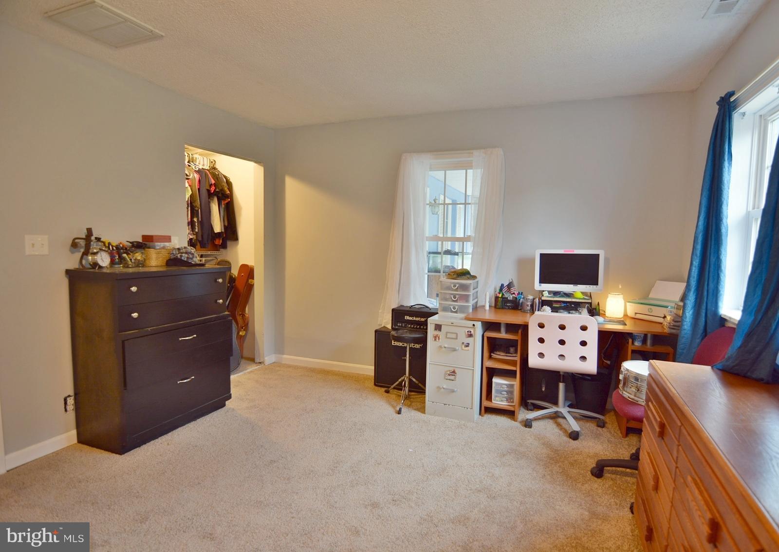 ALLENDALE FARMS - Residential