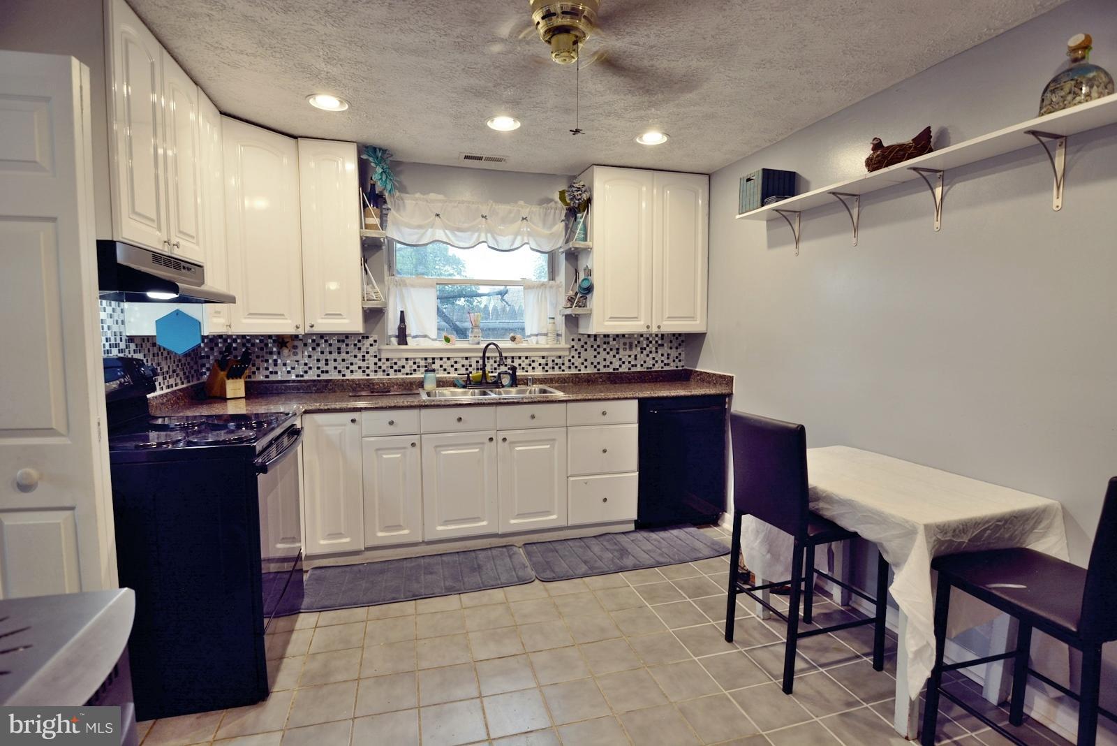 ALLENDALE FARMS - Residential