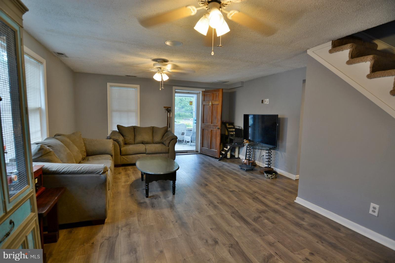 ALLENDALE FARMS - Residential